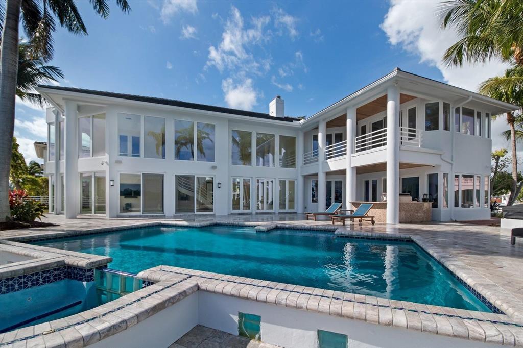 Harbour East - Residential