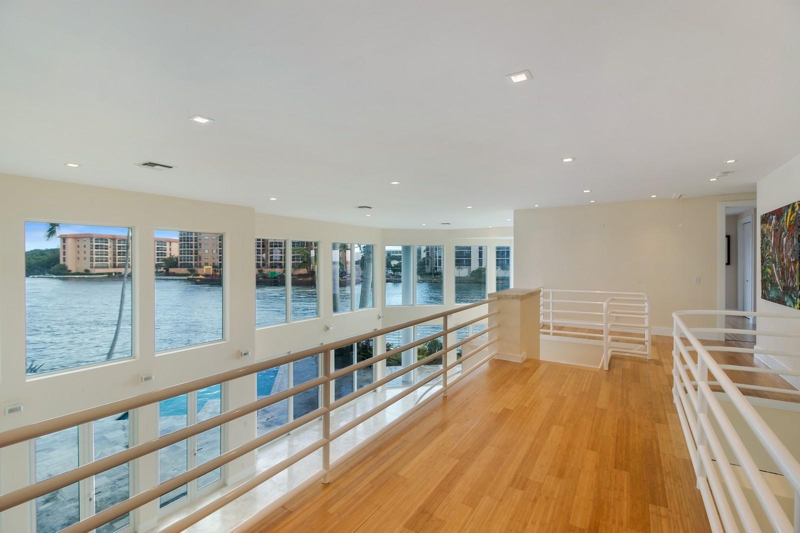 Harbour East - Residential