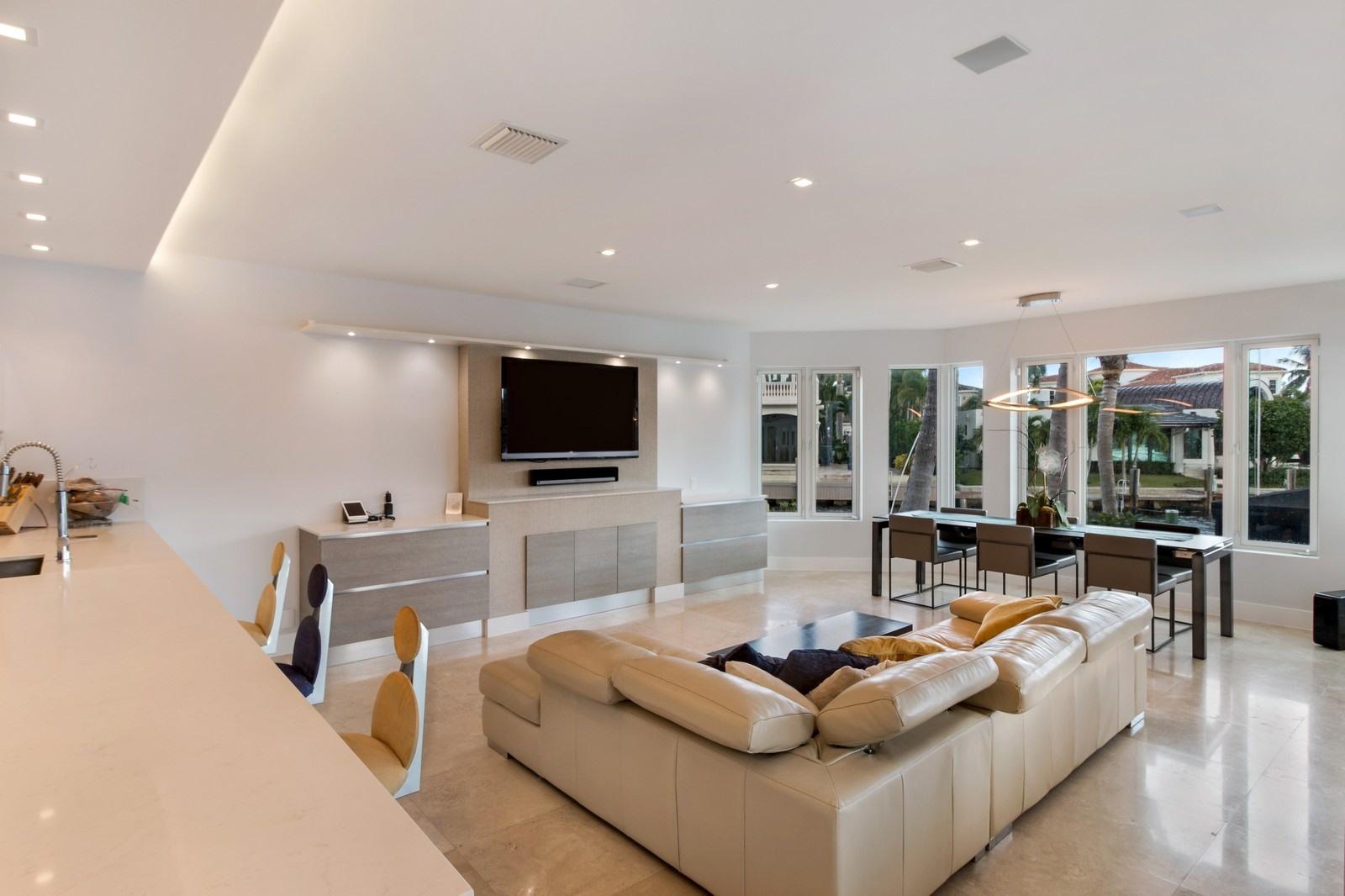 Harbour East - Residential