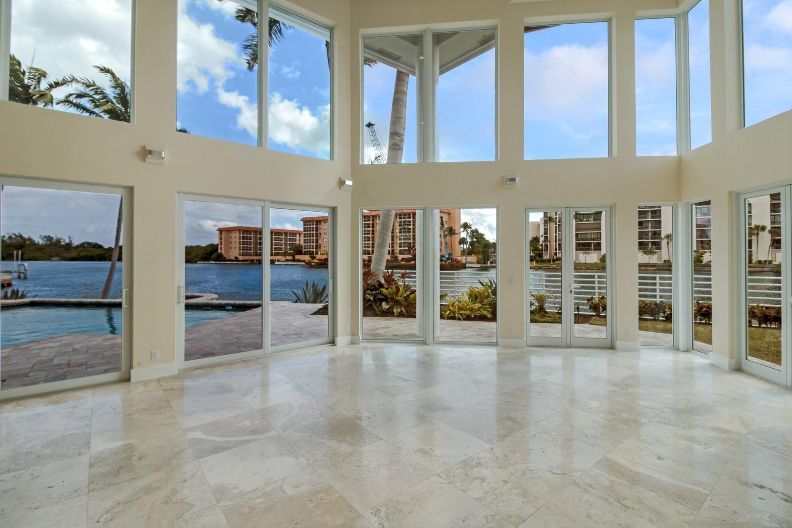 Harbour East - Residential