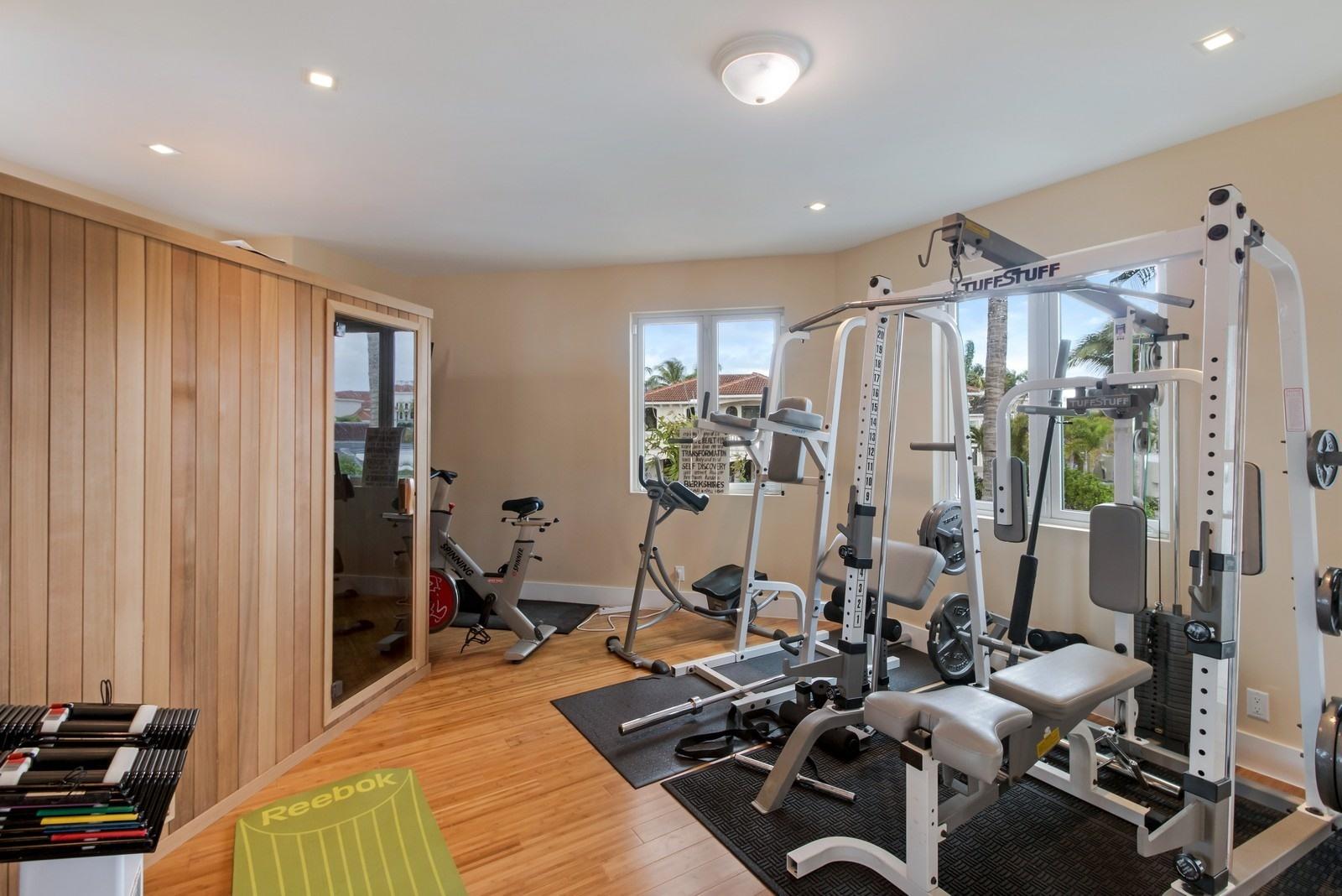 Harbour East - Residential