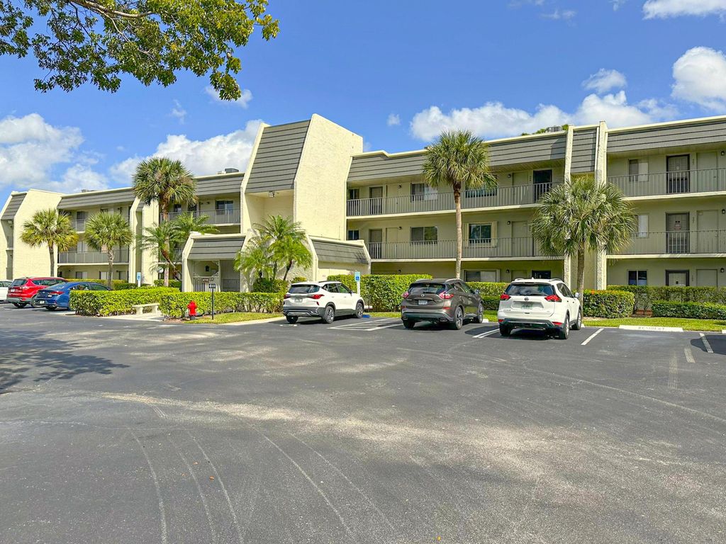 Photo of 4110 Tivoli Court #103, Lake Worth, FL 33467 (MLS # R11010191)