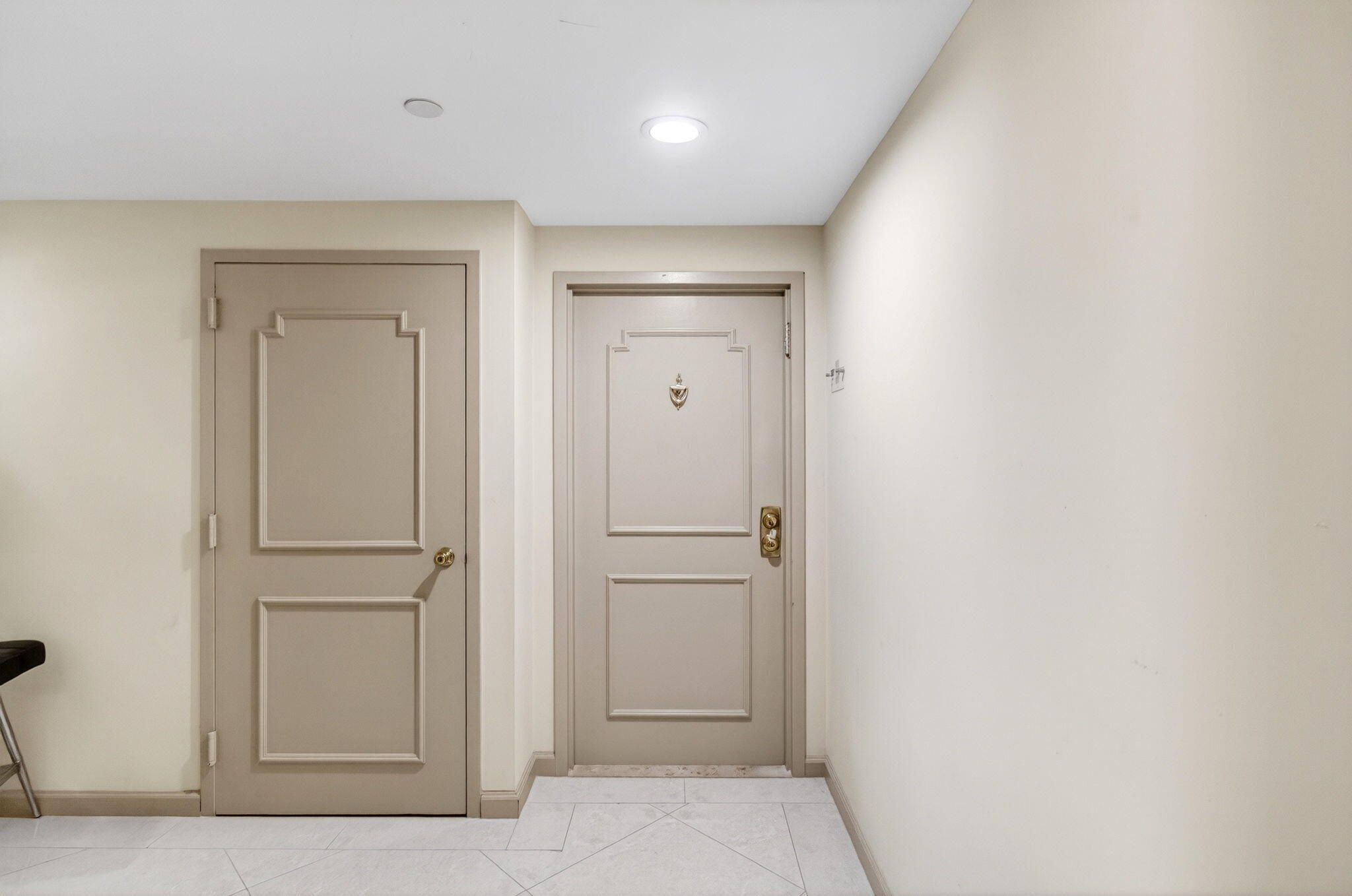 SEA RANCH CLUB OF BOCA II CONDO - Residential Lease