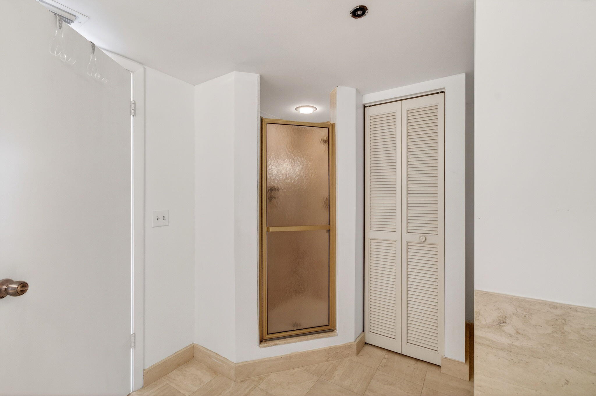 SEA RANCH CLUB OF BOCA II CONDO - Residential Lease