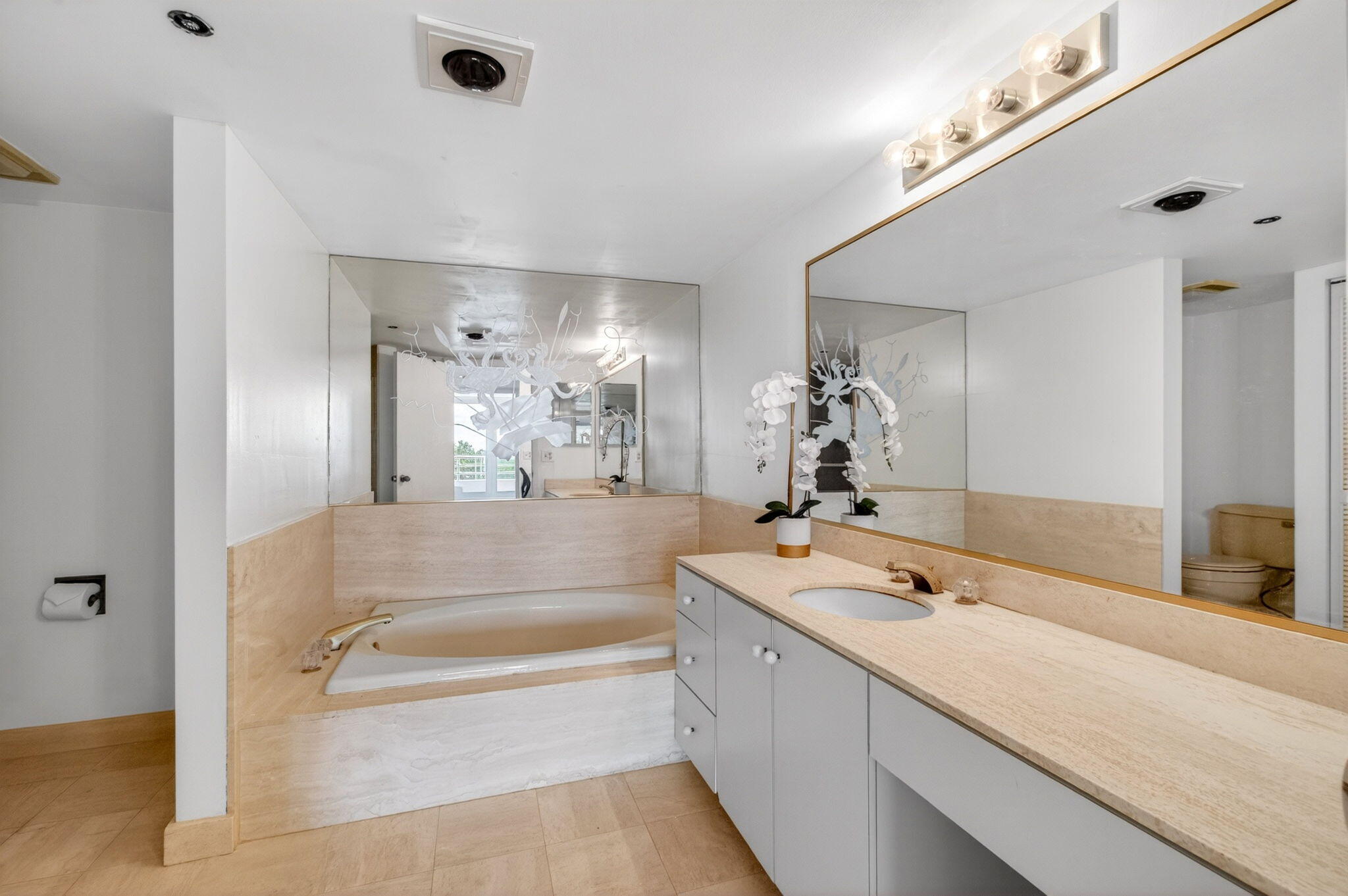SEA RANCH CLUB OF BOCA II CONDO - Residential Lease
