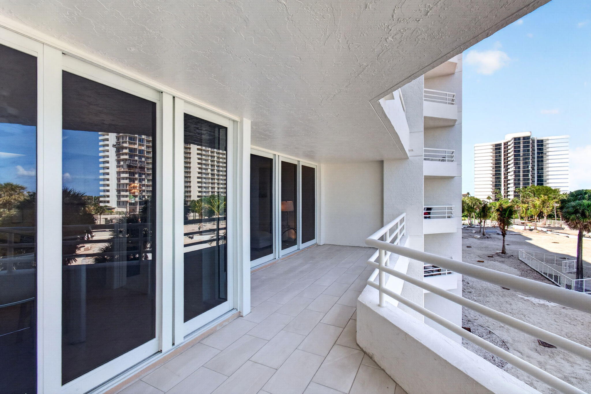 SEA RANCH CLUB OF BOCA II CONDO - Residential Lease