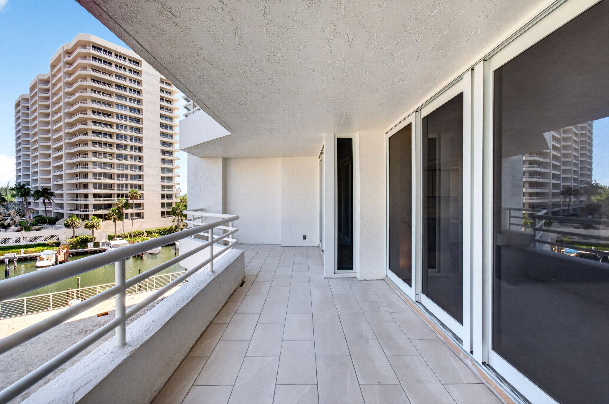 SEA RANCH CLUB OF BOCA II CONDO - Residential Lease