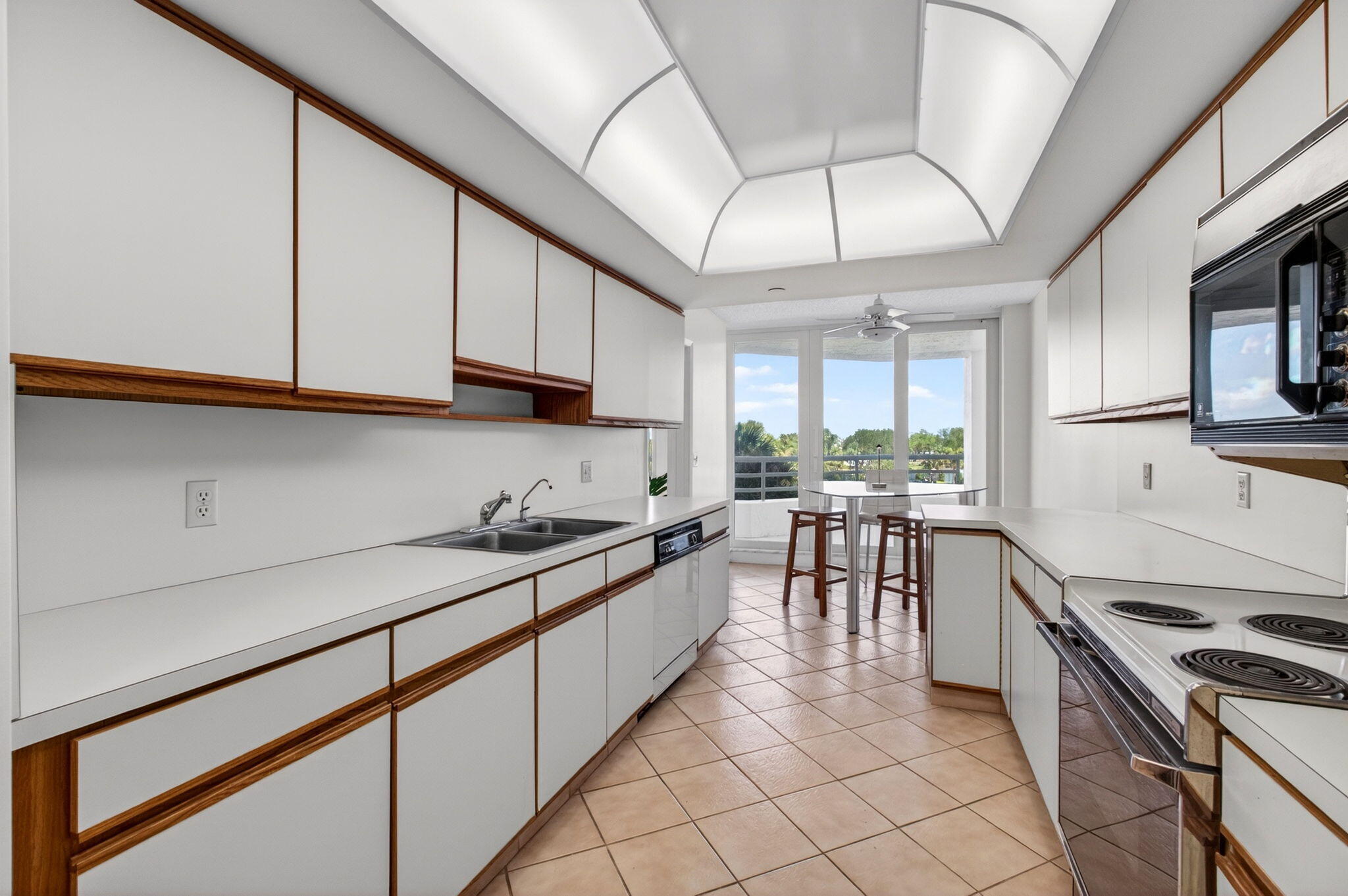 SEA RANCH CLUB OF BOCA II CONDO - Residential Lease
