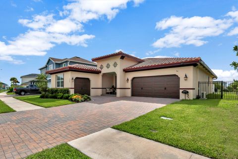 A home in Loxahatchee