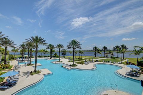 A home in Loxahatchee