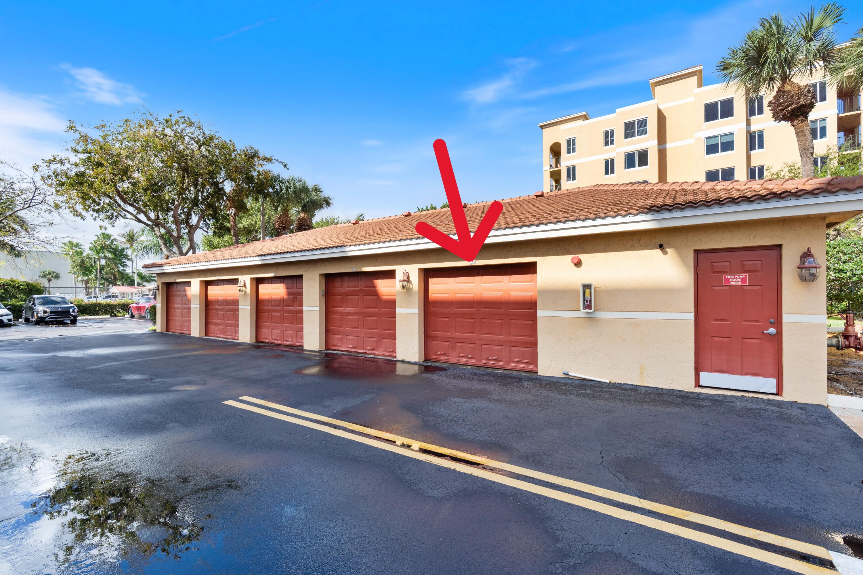 1200 Scotia Drive 404