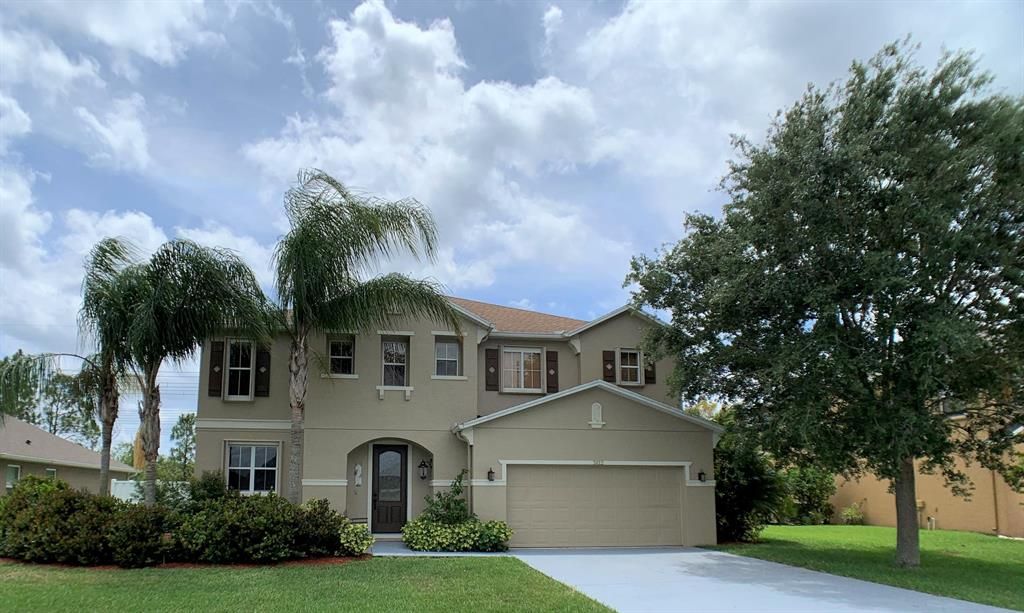 Photo of 5812 NW Allyse Drive, Port Saint Lucie, FL 34986 (MLS # R10705146)