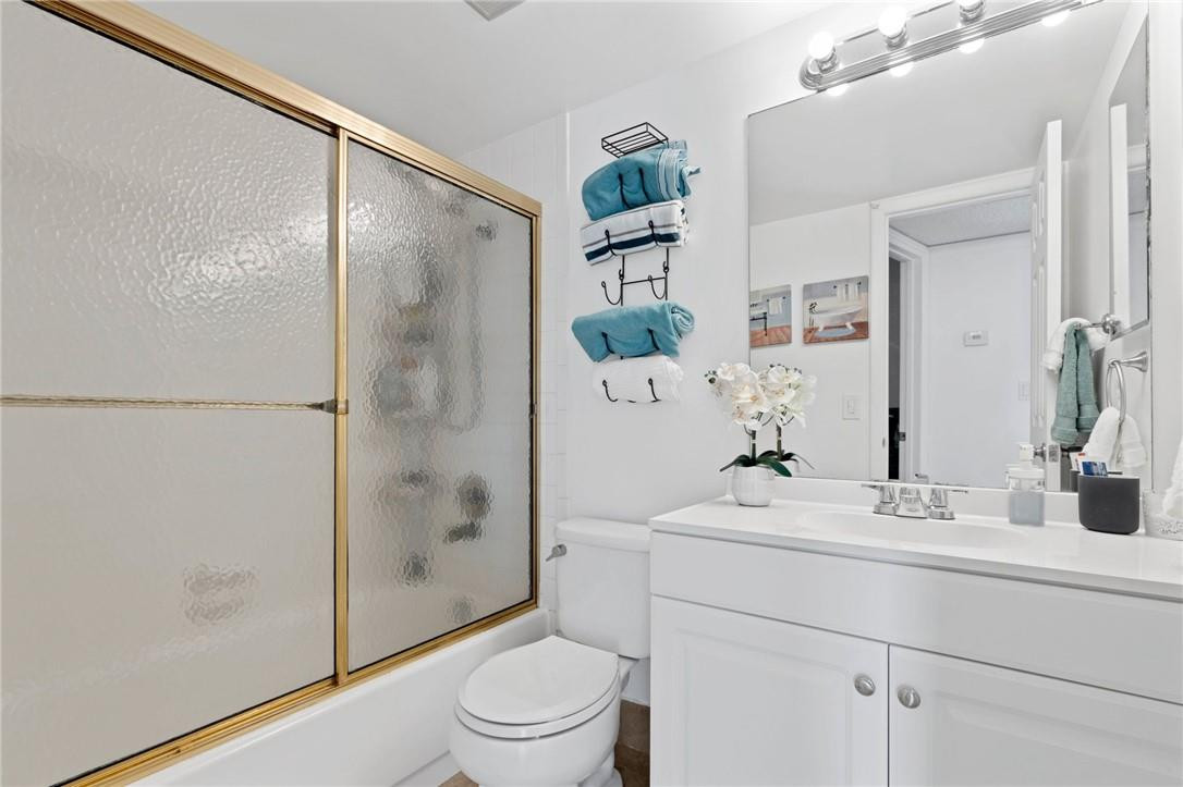 Bermuda Club - Residential