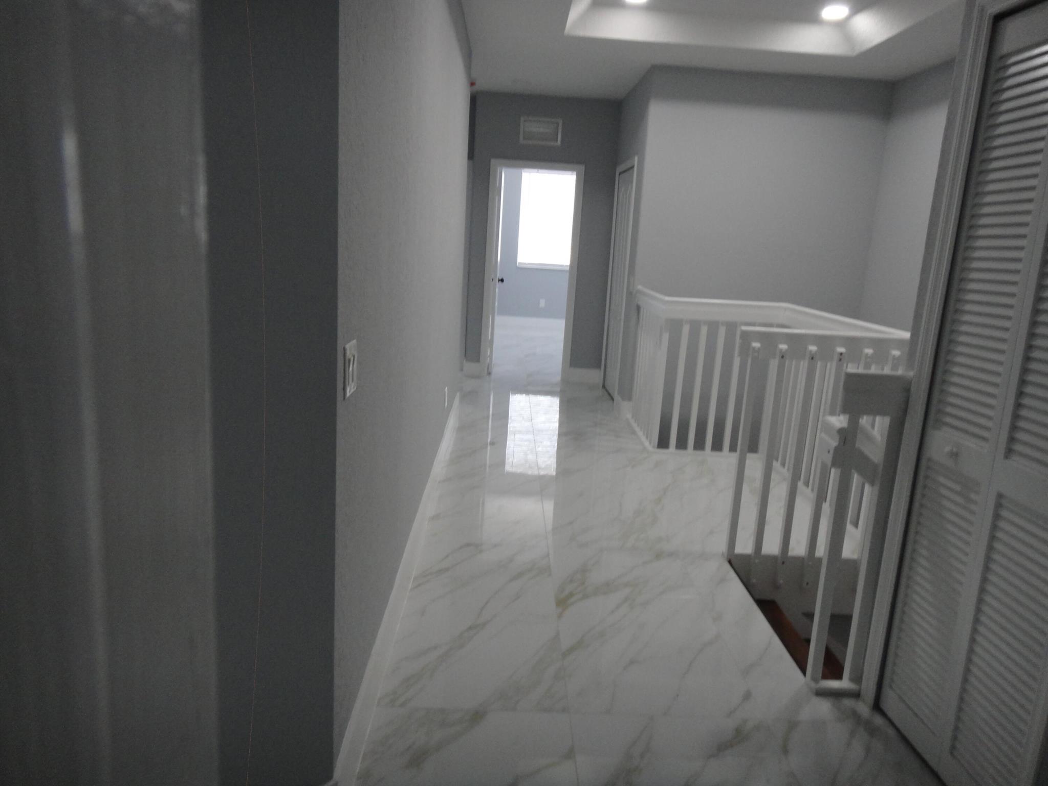 SHOMA VILLAS II AT ROYAL - Residential Lease