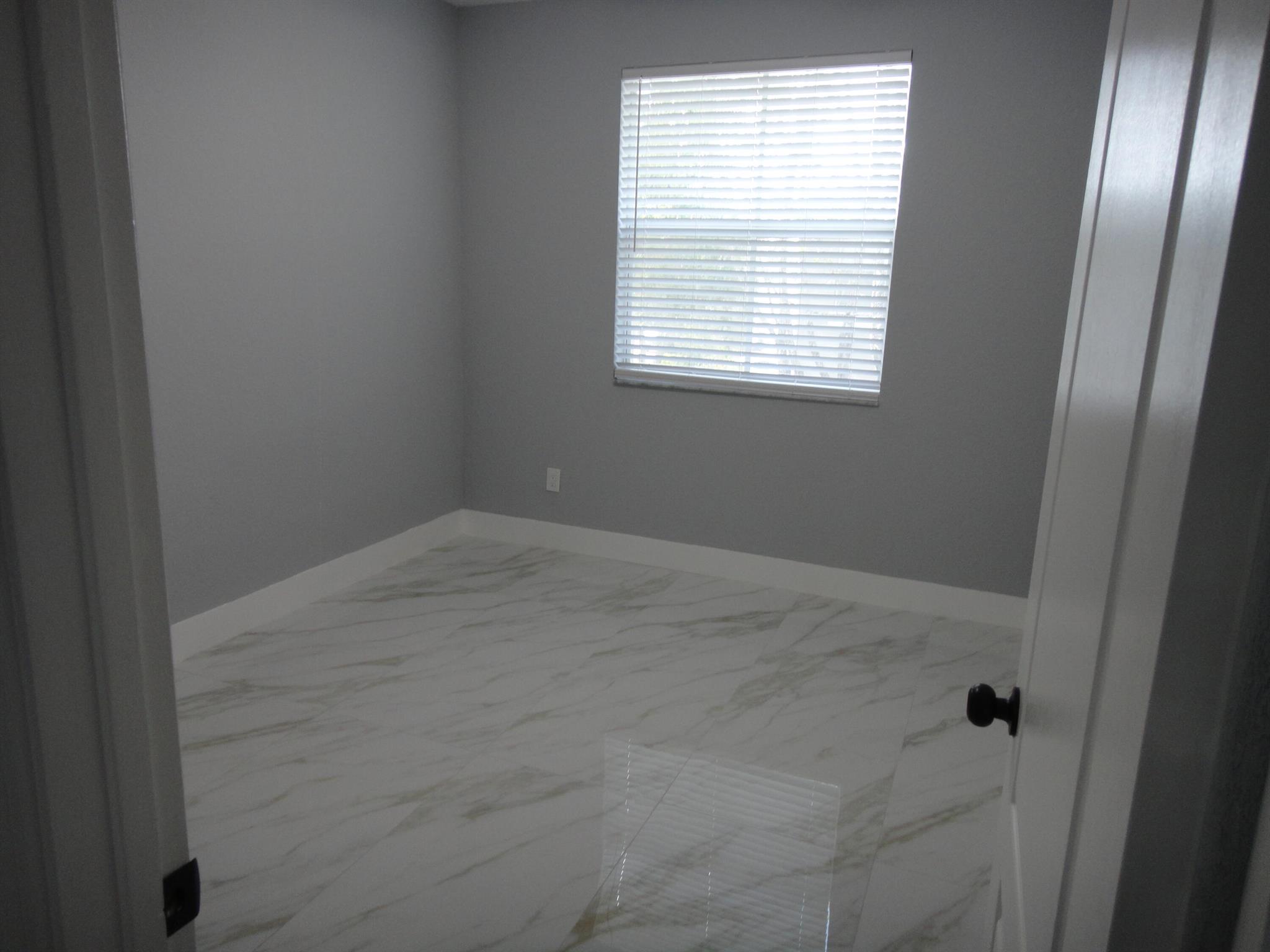 SHOMA VILLAS II AT ROYAL - Residential Lease