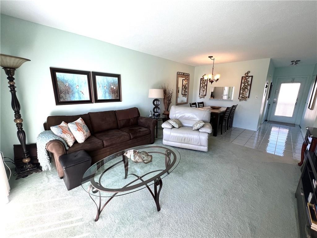 LAUDERHILL EAST - Residential