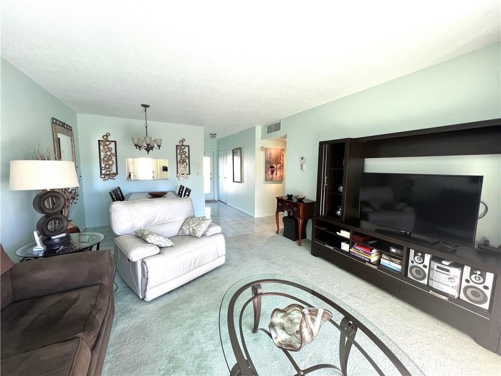 LAUDERHILL EAST - Residential