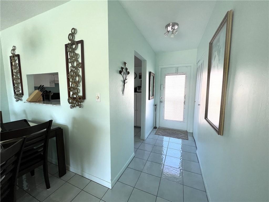 LAUDERHILL EAST - Residential