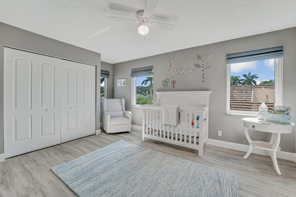 FAIRFIELDS LACUNA 5 - Residential