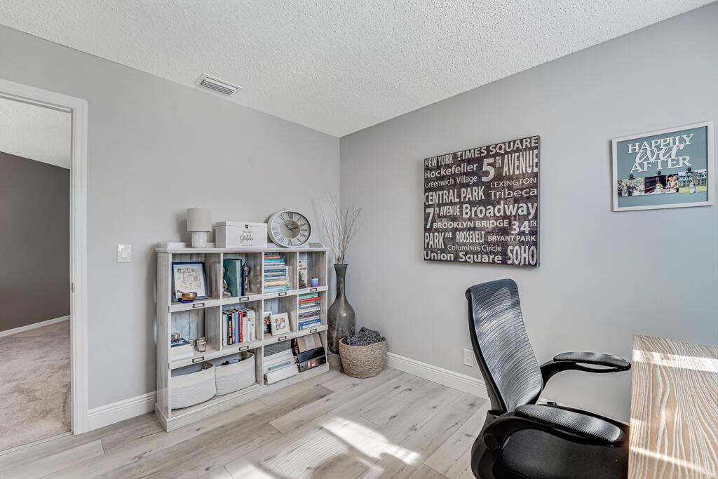 FAIRFIELDS LACUNA 5 - Residential