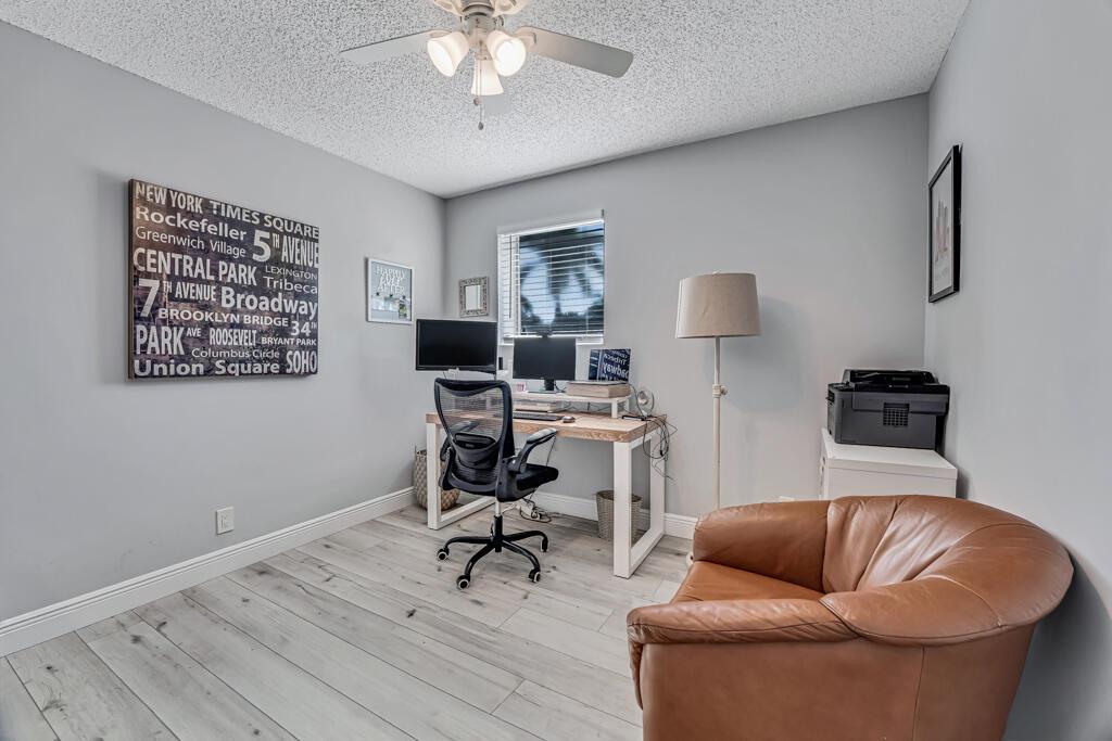 FAIRFIELDS LACUNA 5 - Residential