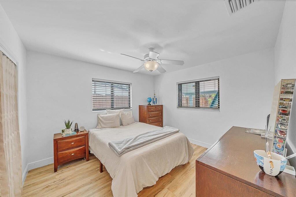 CORAL RIDGE ISLES - Residential