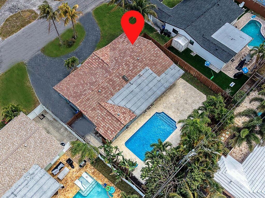 CORAL RIDGE ISLES - Residential