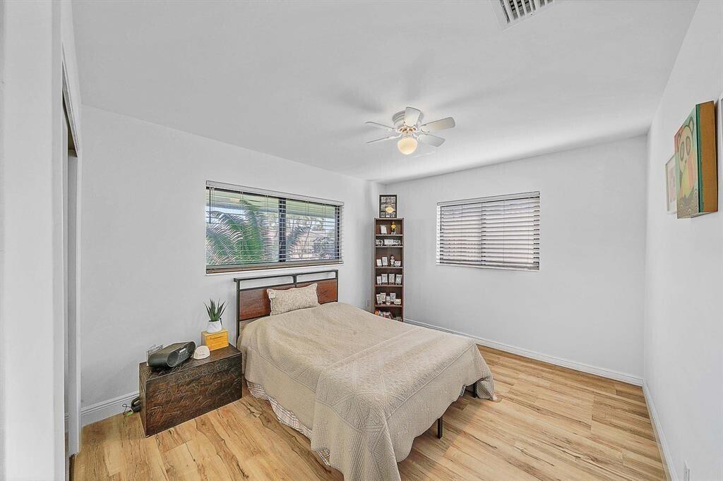 CORAL RIDGE ISLES - Residential