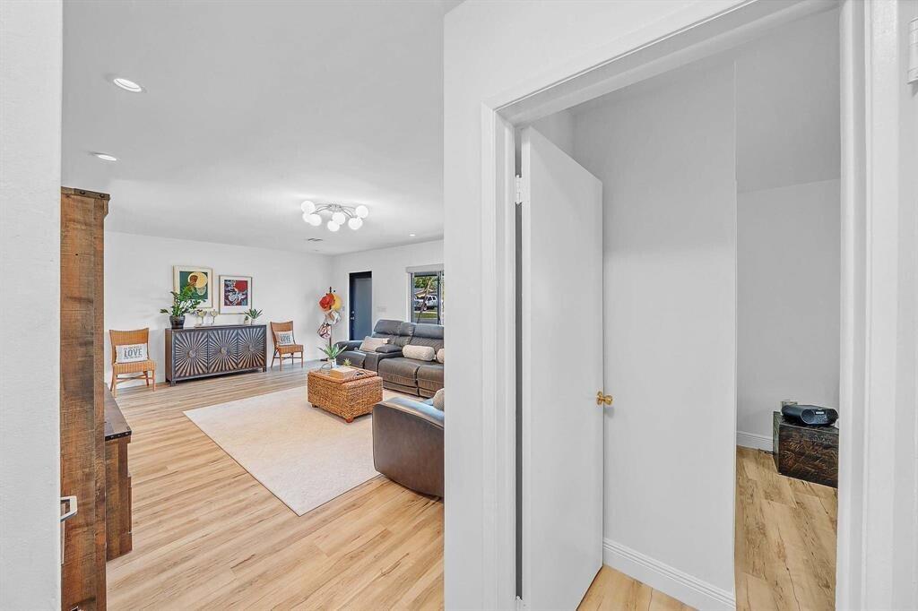 CORAL RIDGE ISLES - Residential