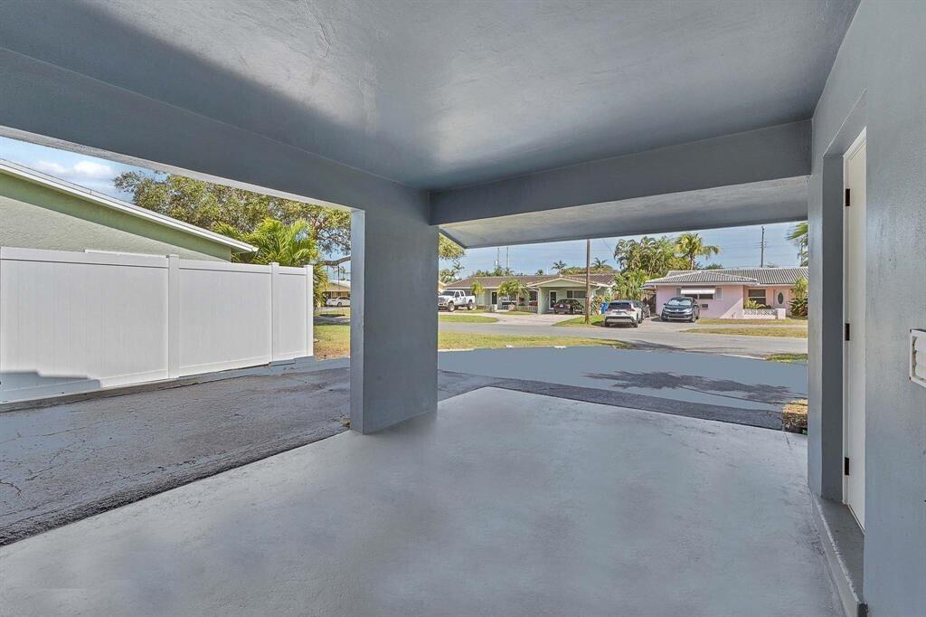 CORAL RIDGE ISLES - Residential