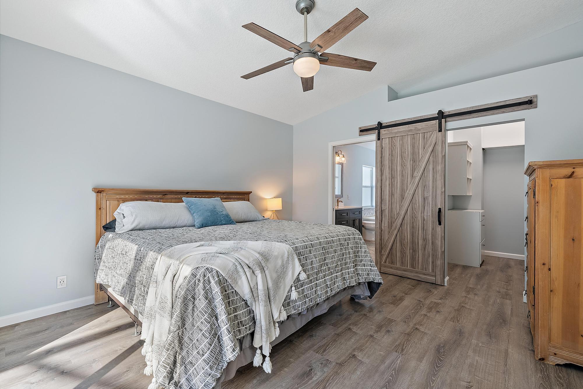 NORTH PALM BEACH HEIGHTS - Residential