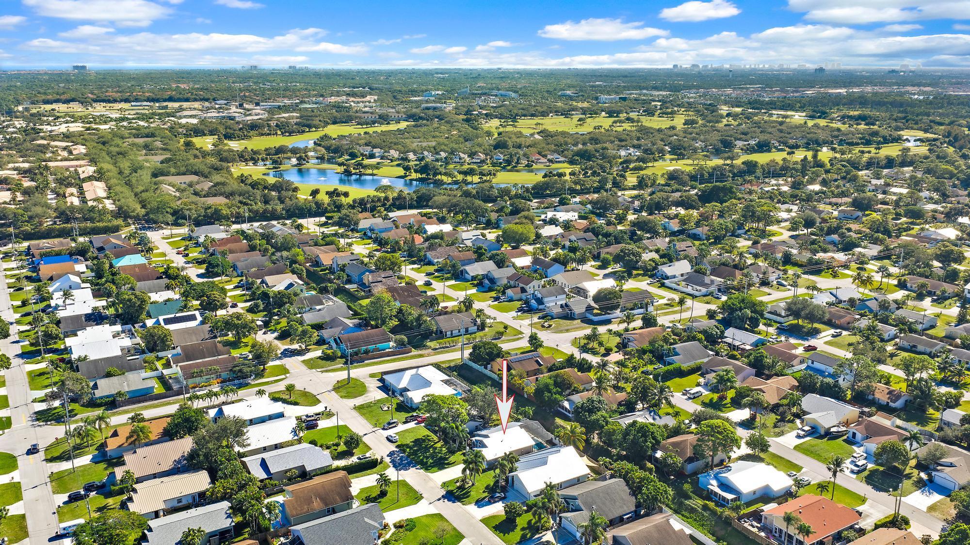 NORTH PALM BEACH HEIGHTS - Residential