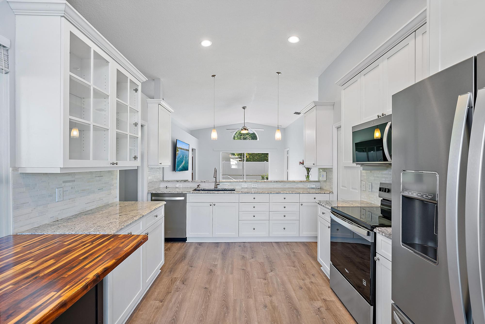 NORTH PALM BEACH HEIGHTS - Residential