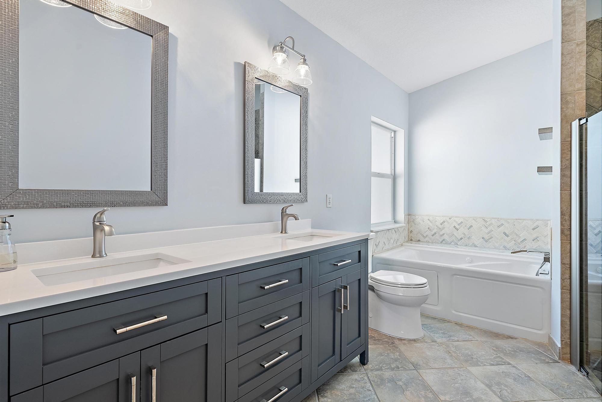 NORTH PALM BEACH HEIGHTS - Residential