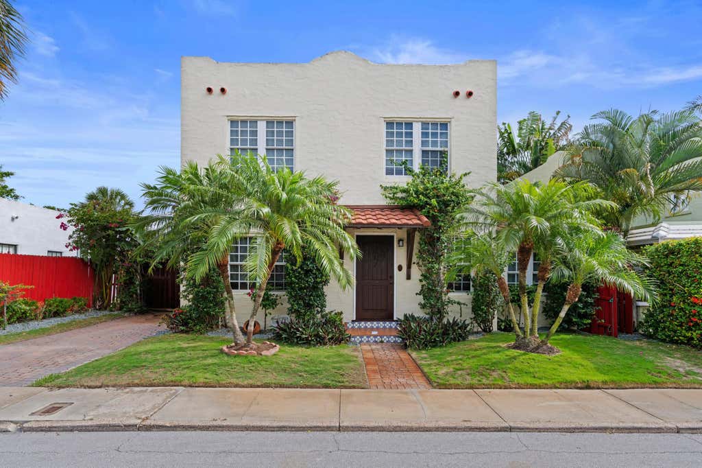 Photo of 217 Lytton Court, West Palm Beach, FL 33405 (MLS # B26041124)