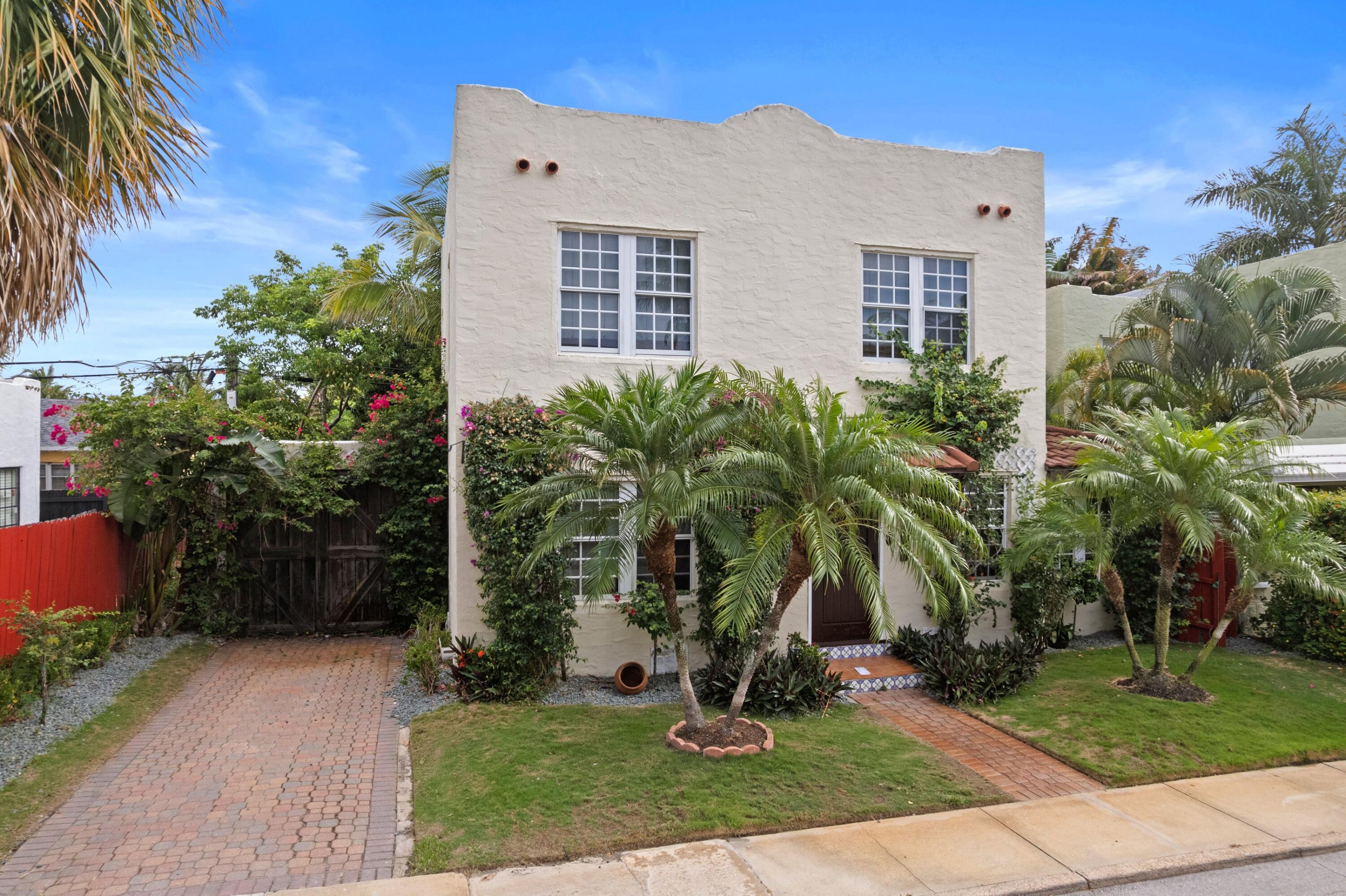 217 Lytton Court