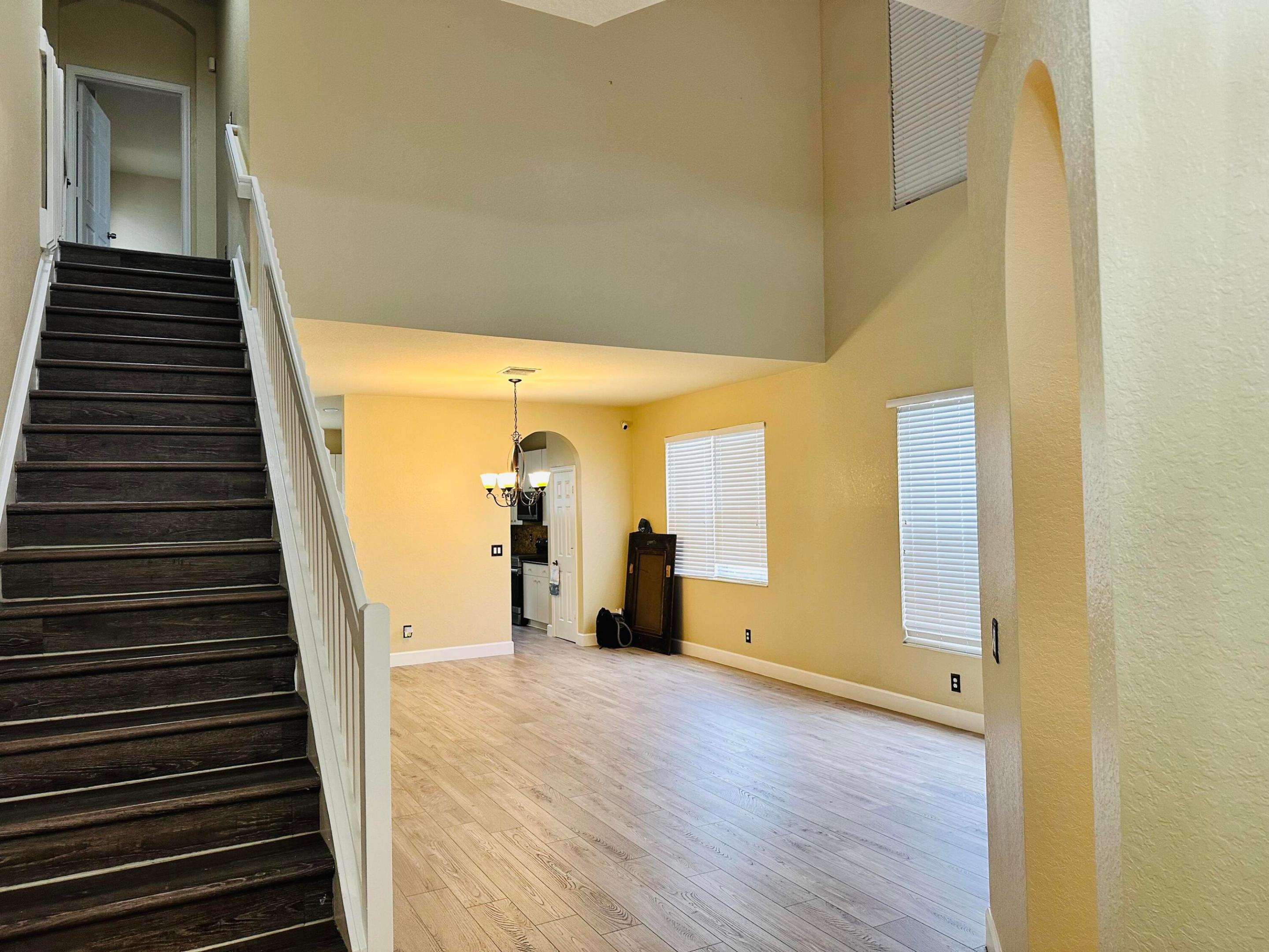 SECOND REPLAT OF PORTOFINO ISLES - Residential