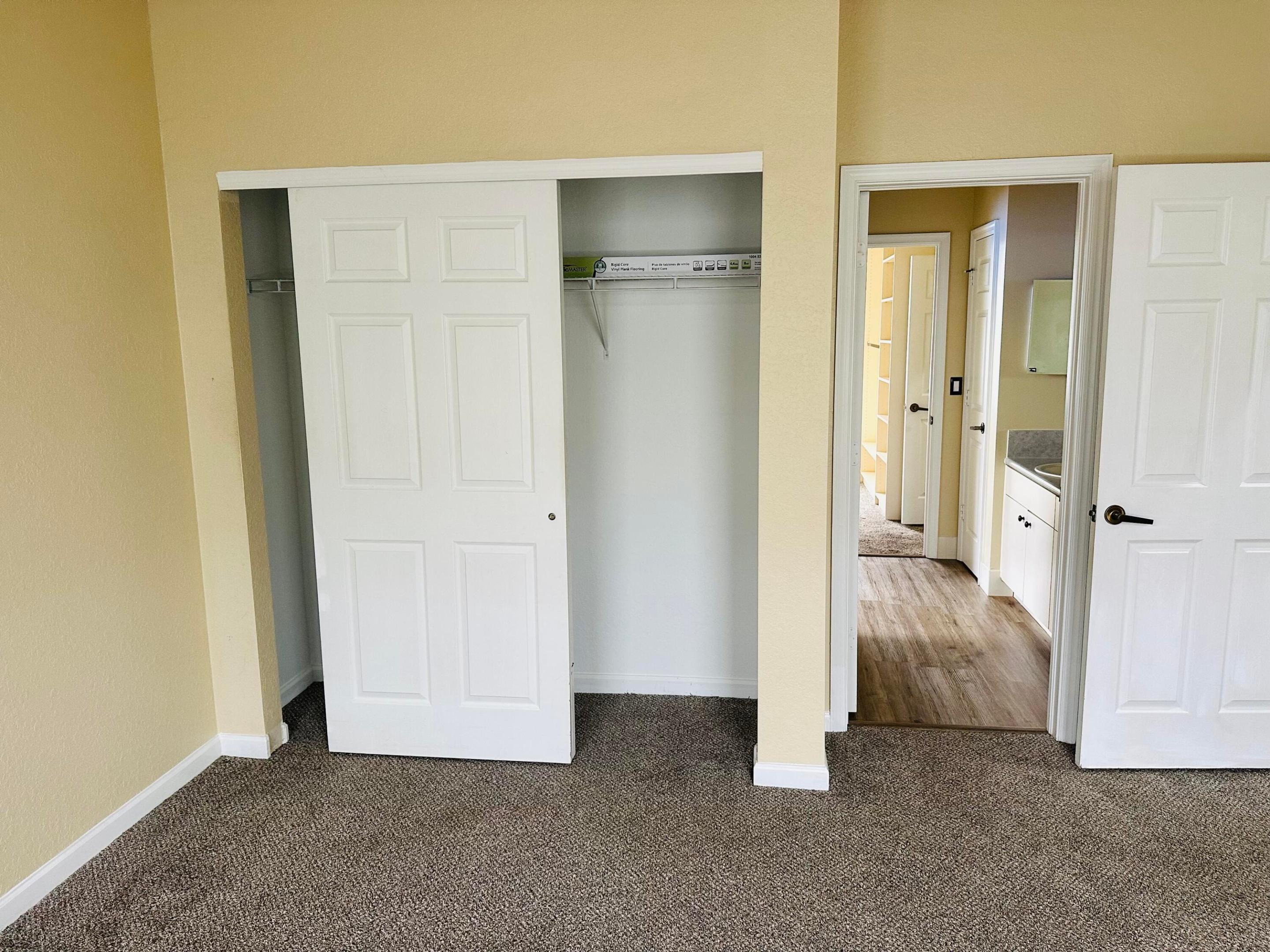 SECOND REPLAT OF PORTOFINO ISLES - Residential