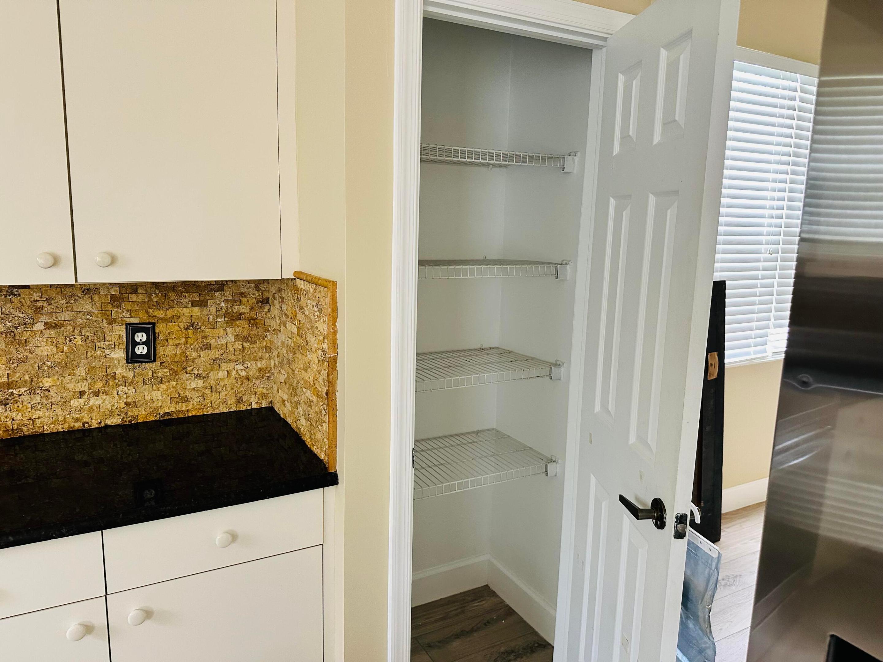 SECOND REPLAT OF PORTOFINO ISLES - Residential