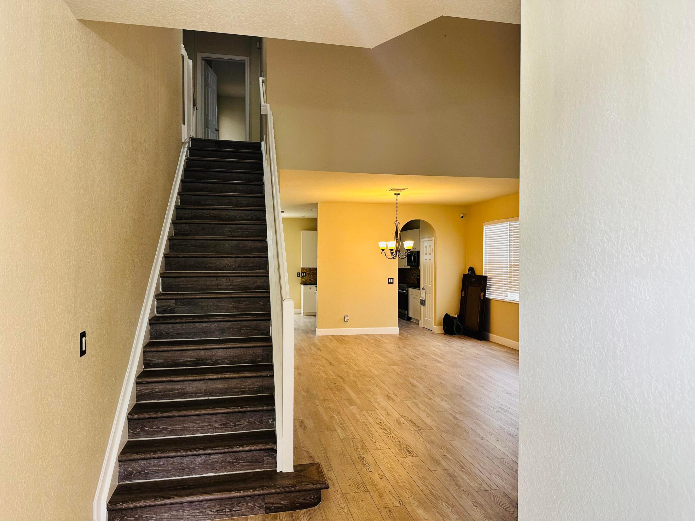 SECOND REPLAT OF PORTOFINO ISLES - Residential