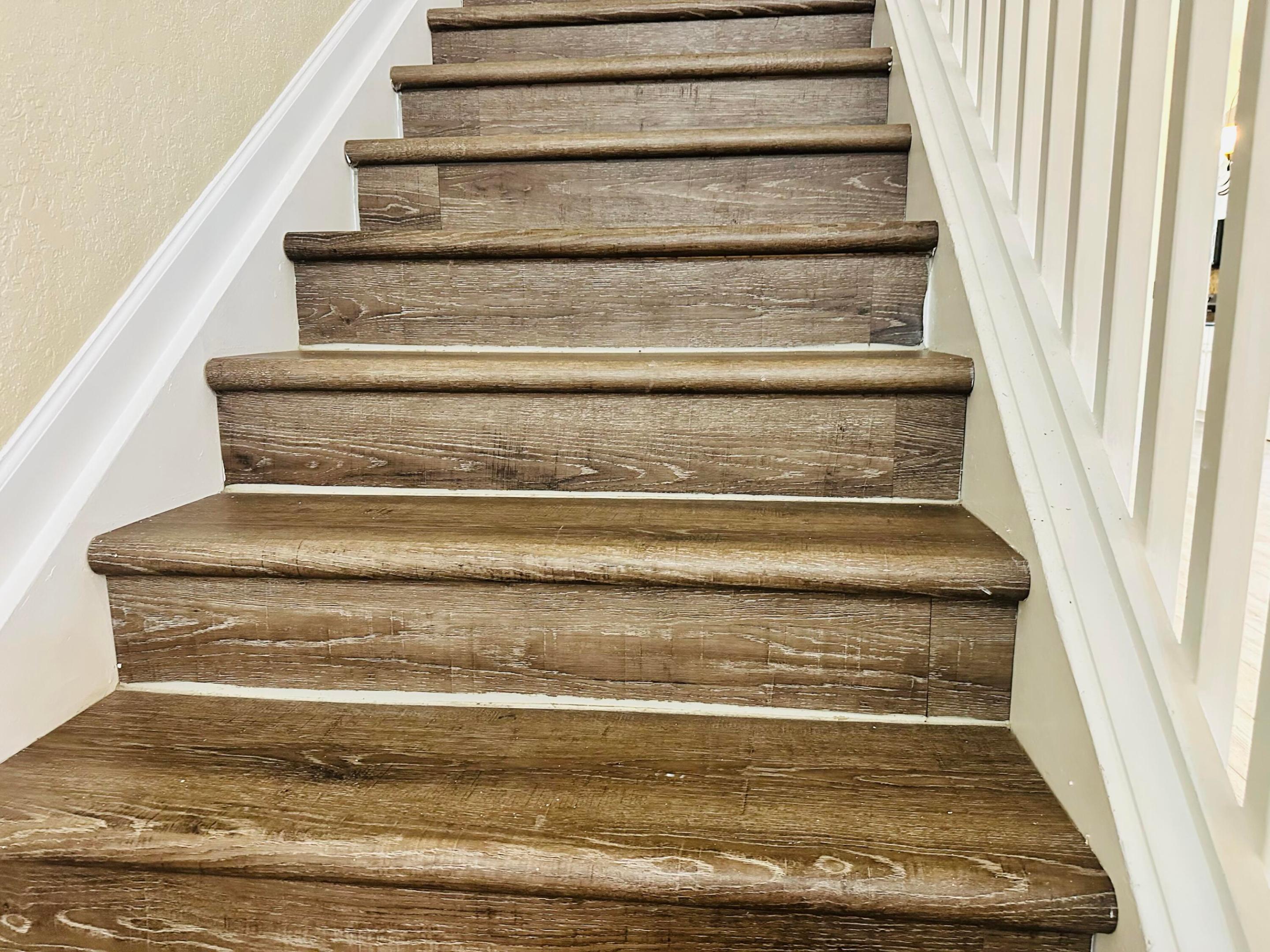 SECOND REPLAT OF PORTOFINO ISLES - Residential