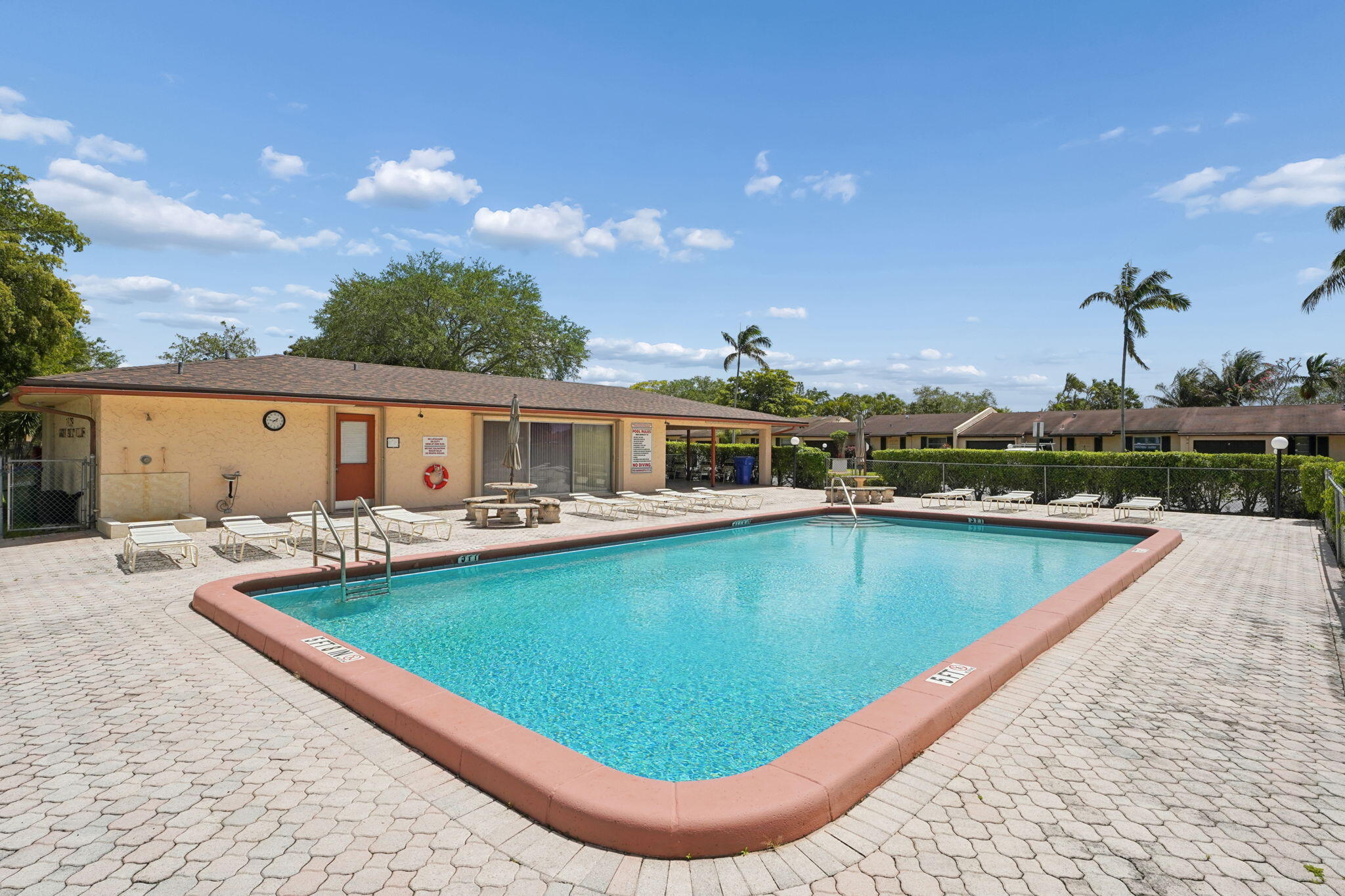 GARDEN PATIO VILLAS - Residential
