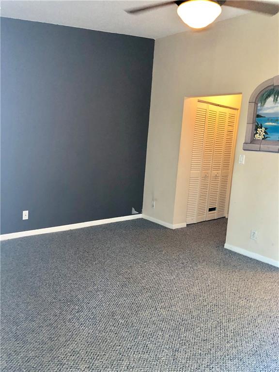 FAIRWAY TOWNHOUSE - Residential