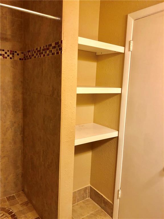 FAIRWAY TOWNHOUSE - Residential