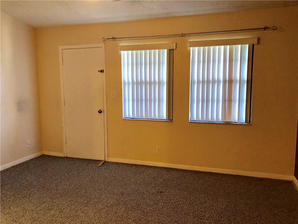 FAIRWAY TOWNHOUSE - Residential