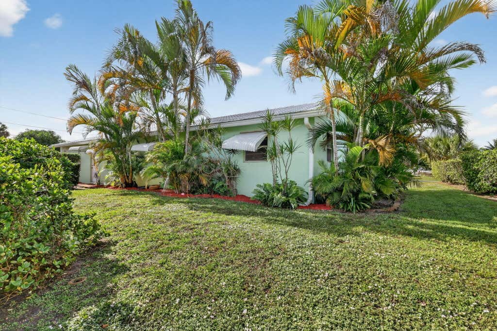 Photo of 235 Guava Avenue, West Palm Beach, FL 33413 (MLS # R11146436)