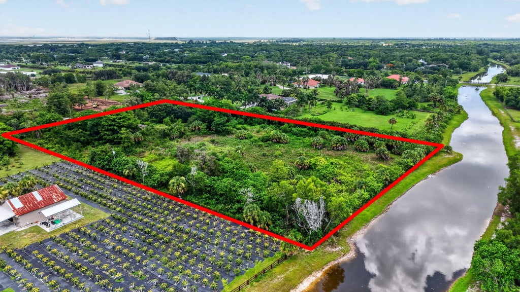 Photo of 2262 Prarieview Drive, Loxahatchee, FL 33470 (MLS # B26053577)