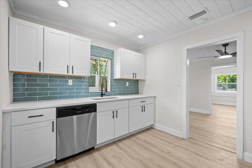 Photo of 1030 22nd Street, West Palm Beach, FL 33407 (MLS # B26051020)