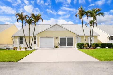 Property photo of 2640 Se Tropical E Circle, Port St Lucie, FL 34952