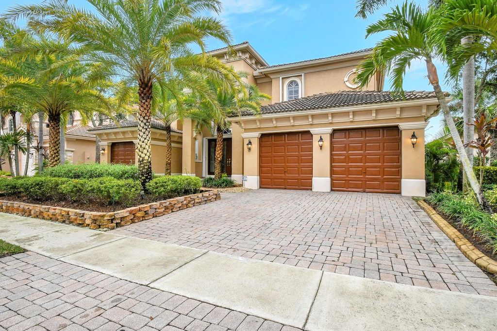 Photo of 8744 Wellington View Drive, West Palm Beach, FL 33411 (MLS # F10482444)